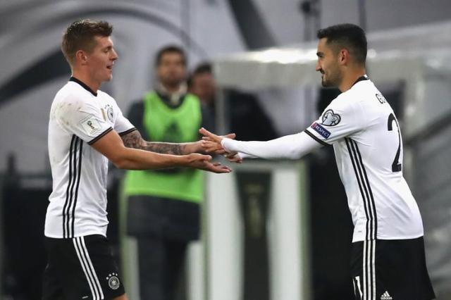 1709549391737049094.jpg gundogan kroos.jpg