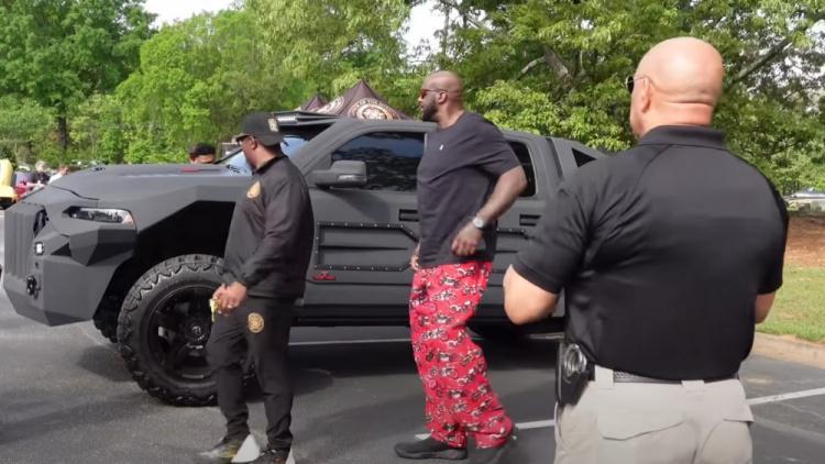 星空体育app下载-前队友:奥尼尔什么东西都要最大最好的 房子&车子&衣服&鞋子