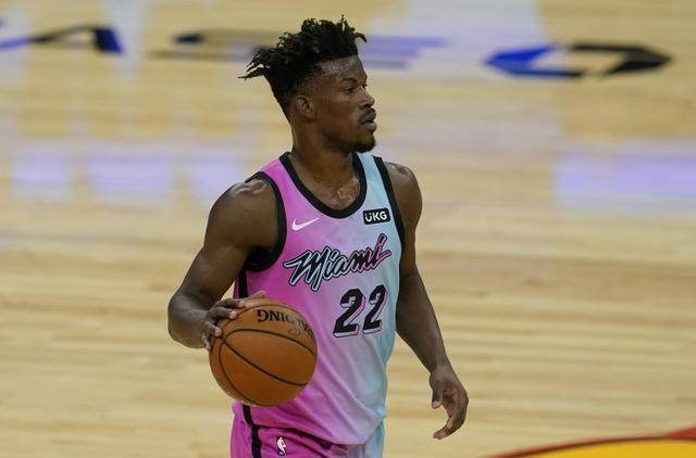 星空体育app-【观察】洛里火速融入2战17助攻 巴特勒喊夺冠口号